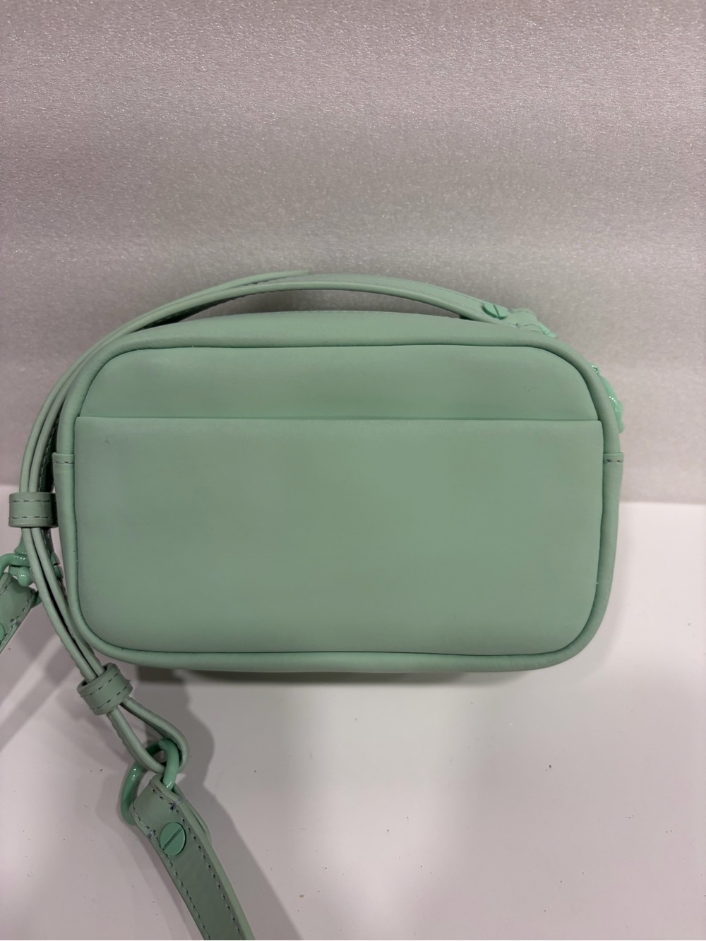Tory Burch Mint Leather Crossbody Camera Bag - Picture 3 of 8